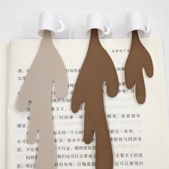 Set of 2 spilled Coffee Leather Bookmarks - Picture 4 of 4
